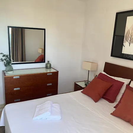 Residencial Marina Del Sol 319 아파트